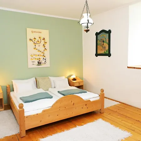 招待所 Pluto Lovas Vendeghaz Szilvásvárad